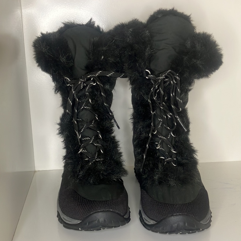North Face Nuptse Fur Winter Snow Boot Girls Size 4